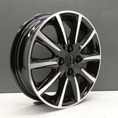 TOYOTA AYGO DIAMOND CUT 15" ALLOY WHEEL RIM OEM PW457-0H006 GENUINE X1 - Image 1 of 4