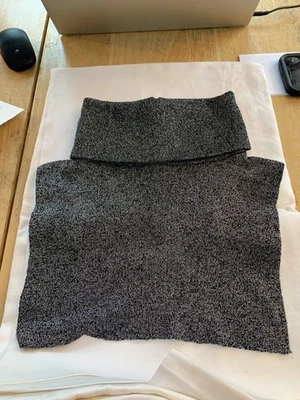 Elegante Dickey de Colección Negro Metálico Cuello Alto Talla Única  Foto 1 de 4