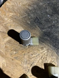 Orginal Audi A8 D3 4E Einparkhilfe Sensor LY7W PDC 4B0919275E - Bild 1 von 2