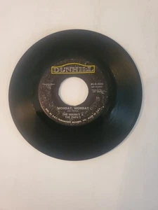 The Mama's and Papa's - Monday, Monday - 60s Rock 45 VG VINYL Tested Jukebox - Imagen 1 de 3