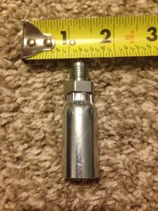 Lot of 50 Parker Crimp Coupler 103HY-4-4 - Picture 1 of 3