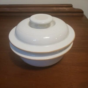 Mikasa New Avenues Moon Beams Round Covered Butter Dish - Picture 1 of 7