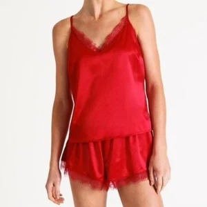 CHLOE & LOLA Sz S Red with Lace Accent Silky Satin Pyjama Set - Cami & Shorts - Picture 1 of 14