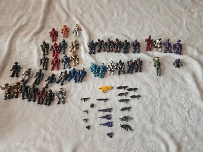 Halo Mega Bloks Construx Halo UNSC Mini Figure Lot 42 Figures And Parts  - Image 1 of 4