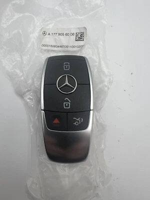 NEW OEM MERCEDES BENZ SMART KEY FOB KEYLESS ENTRY REMOTE NBGDM3 A1779056106 - Image 1 of 4