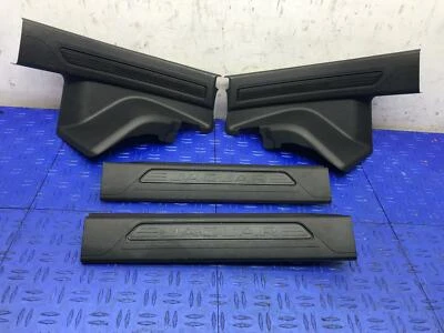 Jaguar XE 2017 2018 2019 umbral de puerta delantera trasera placa de desgaste conjunto de panel de moldura OEM Foto 1 de 4