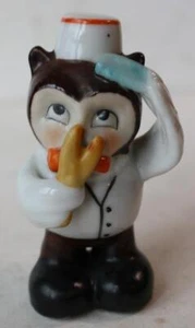 Figura Búho Bell Hop Conjunto Granizo Taxi Cabina Cerámica Pintado a Mano Hecho en Japón - Imagen 1 de 1