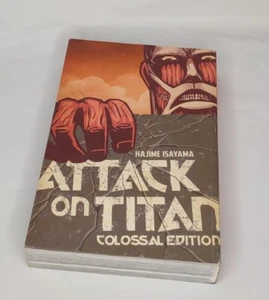 Attack on Titan: Colossal Edition 1 - Taschenbuch von Isayama, Hajime Kodansha Comi - Bild 1 von 5