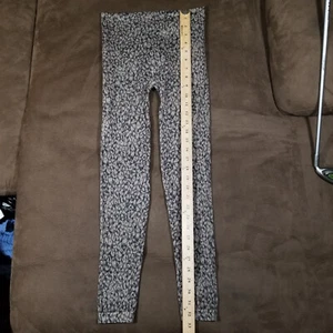 Spanx Look At Me Now Leopard Cheetah Legging SMALL - Picture 1 of 12