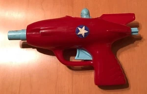 PISTOLA DE RAYOS IRWIN COHETE NAVE ESPACIAL PISTOLA RAYGUN C. AÑOS 50 PLÁSTICO - Imagen 1 de 9
