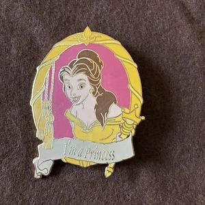 Prendedor Princesa Bella LE100 Subastas Disney - Imagen 1 de 2