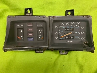 75 76 77 78 DATSUN B210 210 速度表燃油温度表 79300 英里 — 第 1/4 张图片