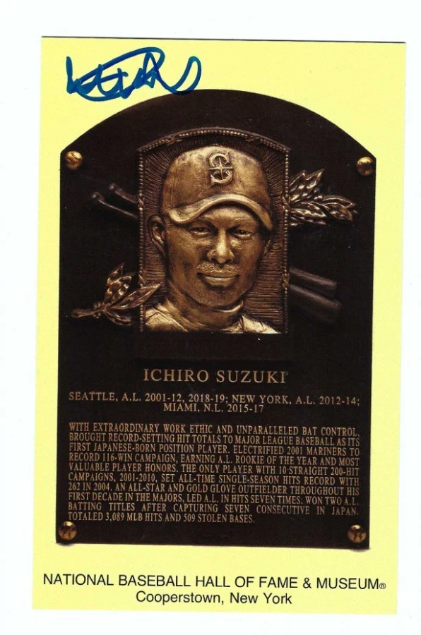 Autographed Ichiro Suzuki Hall of Fame Gold Plaque Post Card w/ Becket Wit Holo - Image 1 of 1