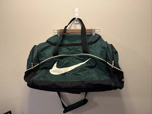 Large Vintage 90’s Nike Gym Travel Duffle Bag Green Hard Plastic Bottom. - Picture 1 of 3