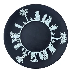 Wedgwood schwarzer Jasperware Teller Keks drei klassische Szenen griechisches Relief hervorragender Zustand - Bild 1 von 7
