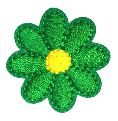 Patch Sew On Iron On Embroidered Clothing Hats Jackets Coat  Daisy FLOWER A202 - Image 1 of 3