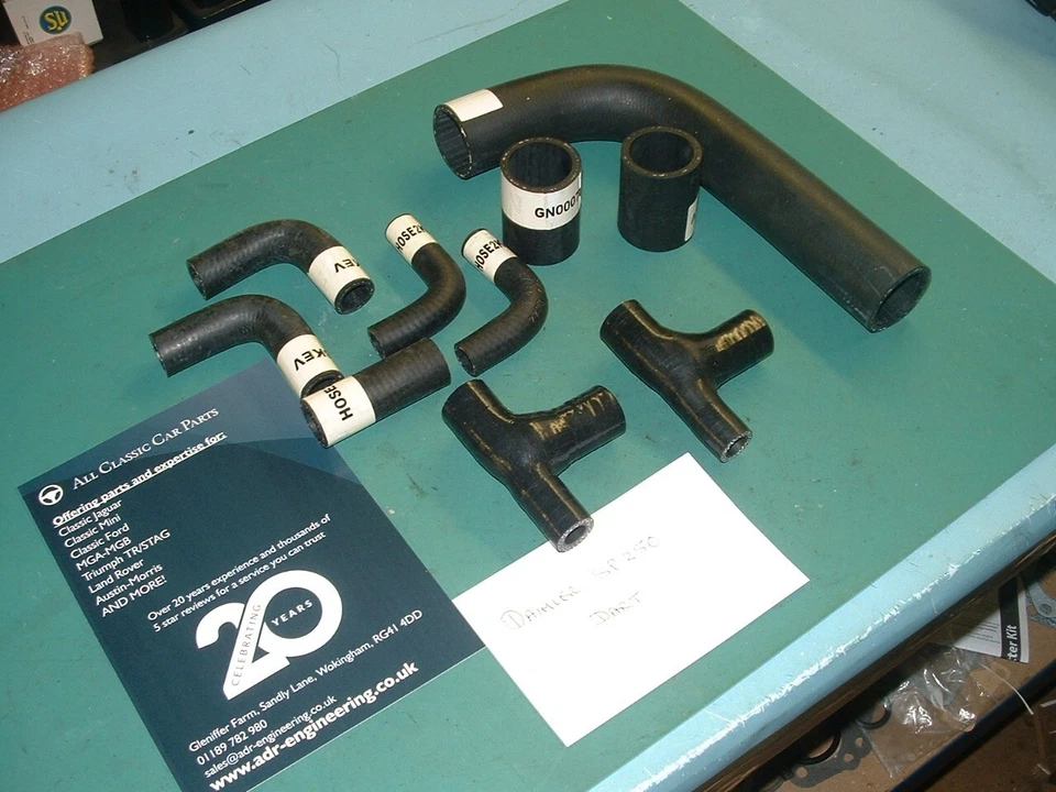 KIT DE MANGUEIRA DE ÁGUA REFORÇADA DAIMLER SP250/DART KEVLAR - Imagem 1 de 1