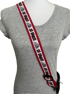 University of Georgia Purse Strap 46” Grad Alumni Gift for her stocking stuffer - Picture 1 of 6