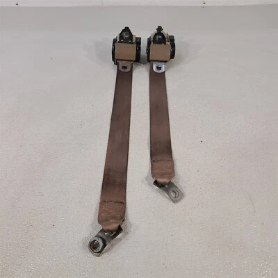 Juego de retractores de cinturón de seguridad trasero 93-96 Camaro Z28 Lh Rh Aa7335 Foto 1 de 4