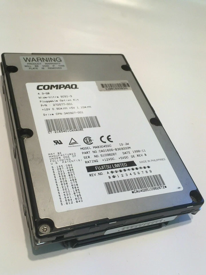 FUJITSU MAB3045SC 4.3GB SCSI 3 HARD DRIVE CAO1606-B36900CM                aa4cc4 - Image 1 of 1