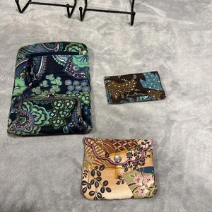 Cartera sin asas Vera Bradley retirada azul floral rapsodia/estuche de identificación/moneda casera - Imagen 1 de 19