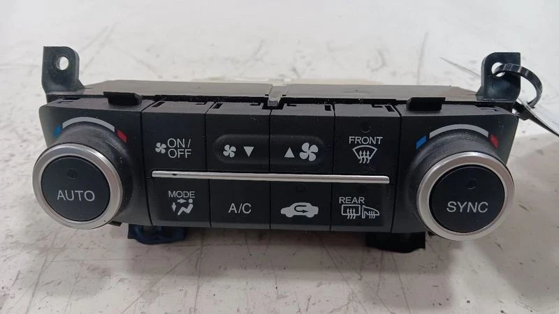 Acura RDX 2016-2018 climatización climatización aire acondicionado unidad de panel térmico OEM Foto 1 de 4