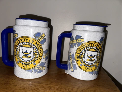 Vintage Michigan Wolverines Plastic Thermal Mugs 16oz Whirley USA Cover