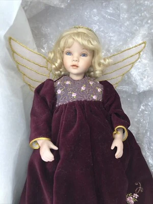 Muñecas de 12” de Pauline “Prudence” muñeca de porcelana y tela rubia ángel sin usar, en caja Foto 1 de 4