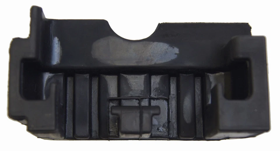 2007-2009 Topkick/Kodiak C4500-C8500 Radiator Rubber Bushing/Insulator 15258905 - Image 1 of 4