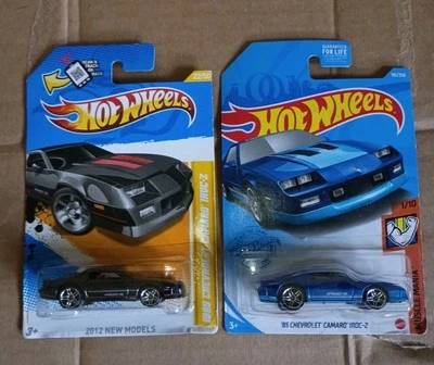 Nuevos modelos Hot Wheels 2012 - Chevrolet Camaro Iroc-Z 1985 negro 22/247 azul Vari Foto 1 de 4