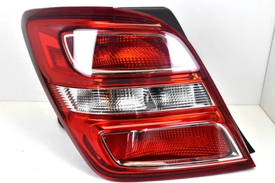 2017-2020 雪佛兰 Sonic Sedan 发球杆左侧尾灯黑色原始设备制造商 — 第 1/4 张图片