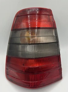 AMG linke Rückleuchte orig. Mercedes W124 S124 Kombi T-Modell LINKS Rücklicht - Bild 1 von 14