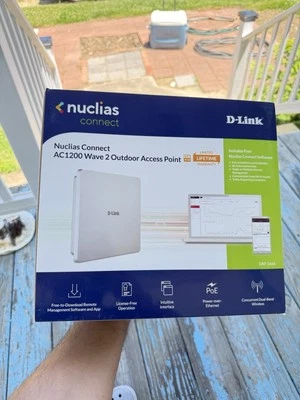 D-Link - DAP-3666 - D-Link DAP-3666 IEEE 802.11ac 1.14 Gbit/s Wireless Access - Image 1 of 4