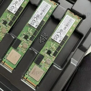 Original New Samsung PM983 3.84TB M.2 PCIe 3.0x4 NVMe 22110 MZ4LB3T8HALS SSD - Afbeelding 1 van 3