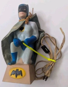 Batman Vintage Night Light Lamp 1960's Underwriters Laboratory, Pre-Owned - Picture 1 of 5