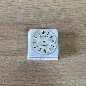Audemars Piguet Royal Oak 39 mm weißes Zifferblatt ROSÉGOLD Sticks Automatik 15300OR - Bild 1 von 1