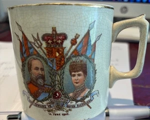 King Edward VII + Queen Alexandra Coronation Commemorative Mug - 1902 - Picture 1 of 3