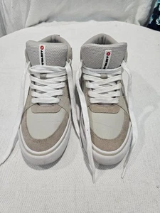 Airwalk Tennis Shoes - Size 9 Mens - Good Condition - Picture 1 of 6
