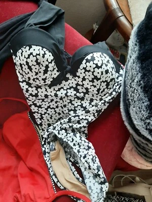 Vintage Bathing Suits HOLLYWOOD GLAMOUR Lot of 4! Size Small-10. EXCELLENT!!!!!! - Photo 1/4