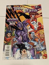 Teen Titans #28 November 2005 DC Comics Simone Liefeld