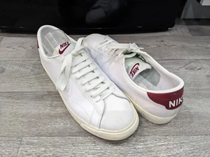 Nike Tennis Classic AC White Chianti Burgundy 8.5 UK Leather trainers Very Good - Picture 1 of 5
