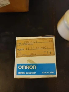 New Omron Photo Electric Switch E3X-NT21 - Picture 1 of 3