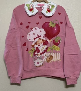 Women’s Strawberry Shortcake Oversized Sweatshirt Sweater XXS - Picture 1 of 7