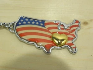 United States America Keychain US Flag Patriotic Avon Silver Tone - Picture 1 of 6