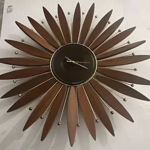 Vtg 60s Starburst Wall Clock Seth Thomas Sunburst Mid Century Modern MCM FLAW - Picture 1 of 19