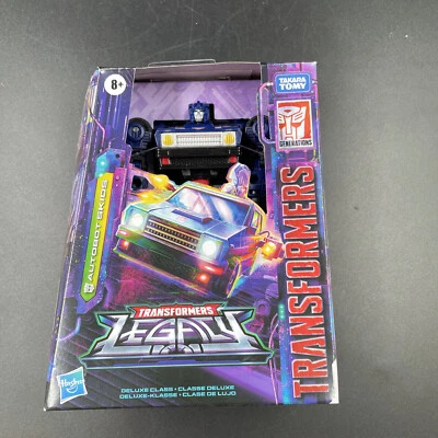 HASBRO TRANSFORMERS GENERATIONS LEGACY DELUXE SKIDS ACTION FIGURE IN HAND 2022 - Image 1 of 4
