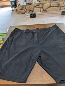 public rec schwarz 44 Herren Shorts - Bild 1 von 4