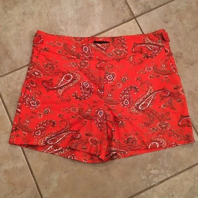 Pantalones Cortos Willi Smith Rojo Paisley, Misses Talla 2 Foto 1 de 4