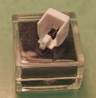 STEREO RECORD PLAYER STYLUS NEEDLE for Pioneer PN230 PN240 PN320 PN210 PC240 - Image 1 of 4