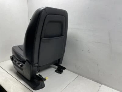 ASIENTO CONDUCTOR DELANTERO IZQUIERDO CHEVROLET SUBURBAN 1500 2012 LT CUERO NEGRO DE FÁBRICA Foto 1 de 4